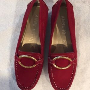 Anne Klein iFlex Red Flat NEW Sz 9